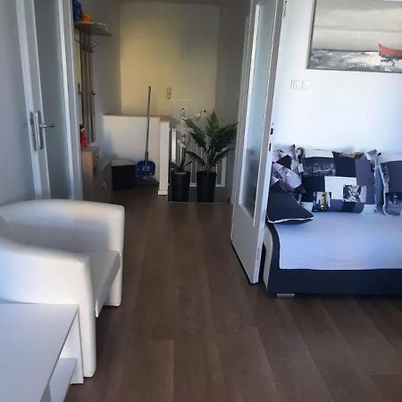 Beach Apartment Kate With Sea View, Balcony And Parking, Murter, Dalmatia Zewnętrze zdjęcie